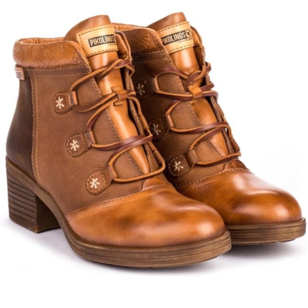*SOLD* PIKOLINOS Lyon Hiker Ankle Leather Lace Bootie